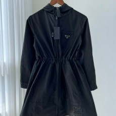 프** NYLon 후드코트겸 바람막이 (여성용)