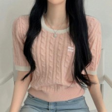 미*** 꽈베기 루쏘 배색라운드 반팔니트