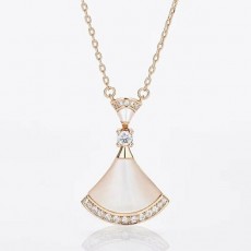 불** 디바스 드림 네크리스