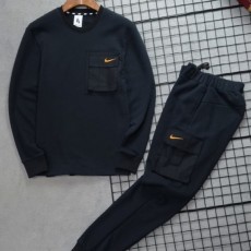 나** 트레비스 스캇 자수 쭈리 조거셋트