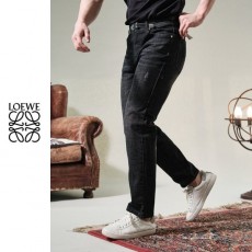 LOEWE 로에베 슬림핏 청바지
