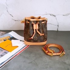 루* 뉴나노노에