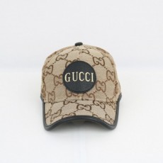 구* 로고 볼캡 모자