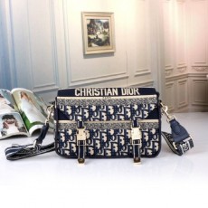 디* 캠프백 오블리크 메신저백