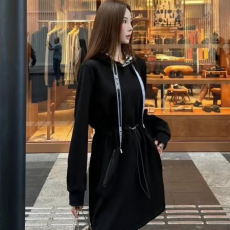 DIOR 디올 롱 후드 원피스