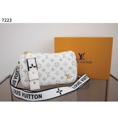 루이*** 수입고급 레더 실링 크로스백