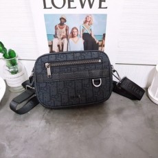 디* 사파리 메신저백 남자 크로스