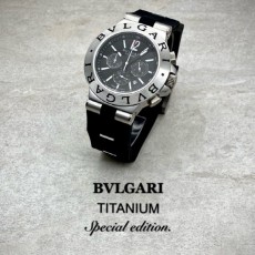 불** 최신상티타늄 크로노그래프 블랙다이얼