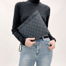 루* 포쉐트 투고 클러치