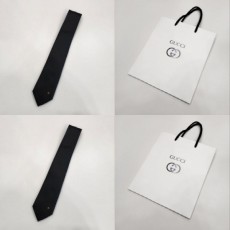 구* 23ss 기하학적 실크 자카드 넥타이