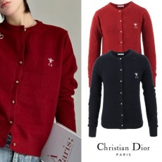 CHRISTIAN DIOR 크리스찬디올 벌 자수 골드버튼 보카시 가디건