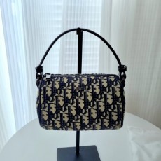 DIOR 디올  오블리크 롤러백