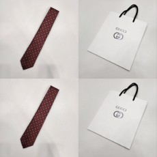 구* 23ss 폴카 도트 실크 넥타이